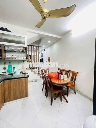 NHÀ ĐẸP PHỐ THỤY KHUÊ 2 THOÁNG TRƯỚC SAU-KHU VỰC TRUNG TÂM - GẦN CHỢ NHÀ ĐẸP PHỐ THỤY KHUÊ 2 THOÁNG TRƯỚC SAU-KHU VỰC TRUNG TÂM - GẦN CHỢ