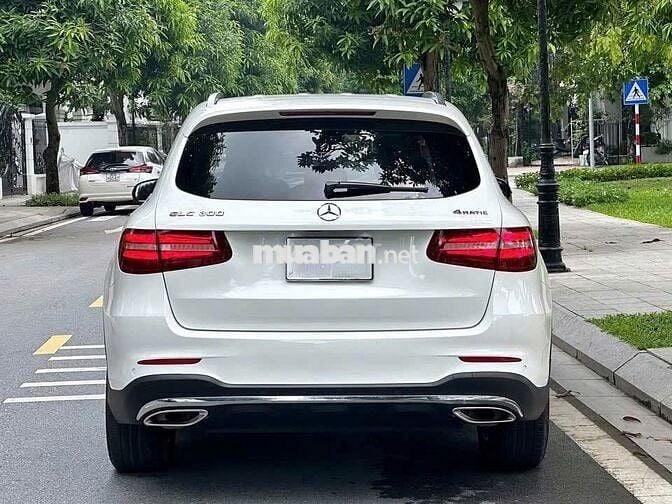 Mercedes Benz GLC300 4Matic 2017