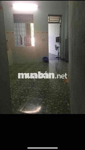 Cho thuê nhà mặt tiền mẹ suốt, không ngập lụt ( chỉ ở, không buôn bán)