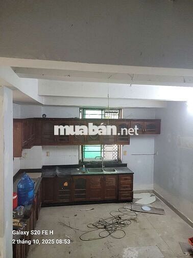 💢Cho thuê nhà Gốc 2Mặt tiền 1trệt 3lầu 8pn 8wc Mới Tinh