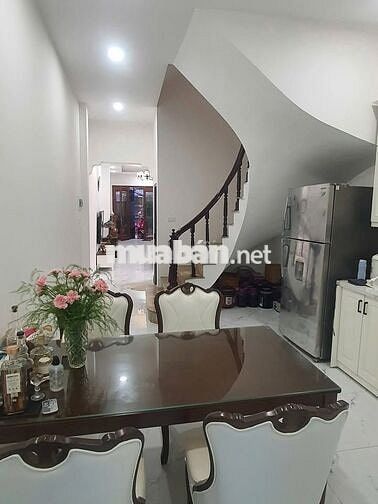 CHỈ BÁN TRONG THÁNG 10 nhà phố Lệnh Cư-Đống Đa 126m2 MT-4m 17.65 tỷ