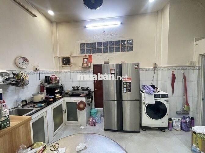SÁT MT VĨNH KHÁNH Q4- HẺM 3m- 39m2 - 2 LẦU ĐÚC KO QH- CHỈ 5 TỶ NHỈNH