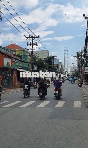 NHỈNH 8 TỶ, TÂN BÌNH HXH , 65m2 , 3 TẦNG , KDBB SẦM UẤT NGÀY ĐÊM