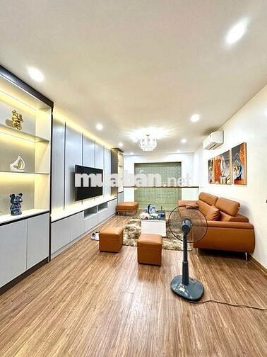 TRUNG TÂM ĐỐNG ĐA 6 TẦNG THANG MÁY - VỊ TRÍ SIÊU ĐẸP - NHÀ THOÁNG SÁNG