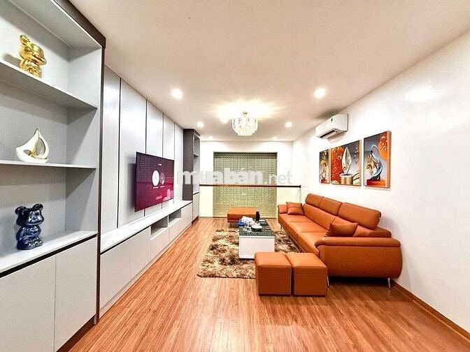 TRUNG TÂM ĐỐNG ĐA 6 TẦNG THANG MÁY - VỊ TRÍ SIÊU ĐẸP - NHÀ THOÁNG SÁNG