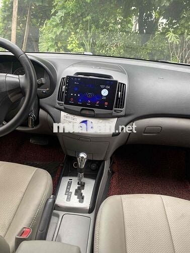 Hyundai Avante 2014 1.6 AT - 180000 km
