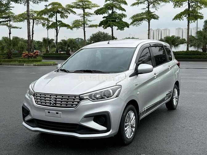 Suzuki Ertiga 2022 số sàn