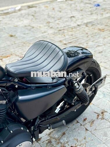 Harley Davidson Iron883 2020 độ full bobber