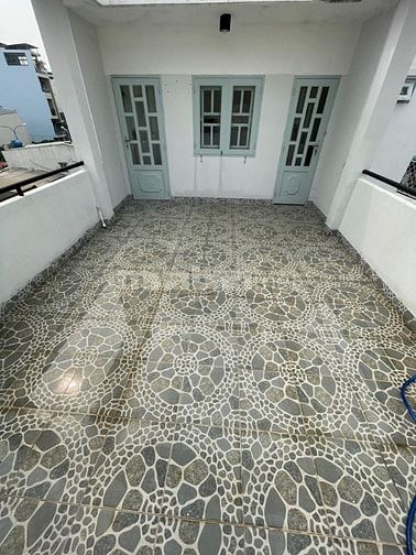 Chính chủ bán nhà 1/ đường Lạc Long Quân, P.10, Tân Bình, 2PN, 3WC 