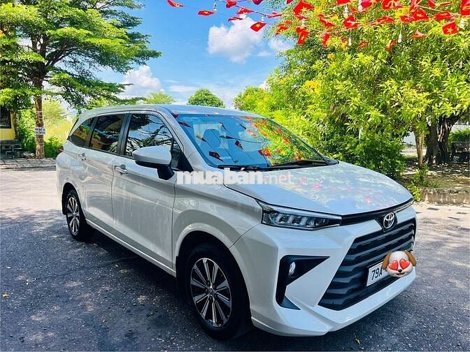 Toyota Avanza Premio 2023 CVT - 71000 km