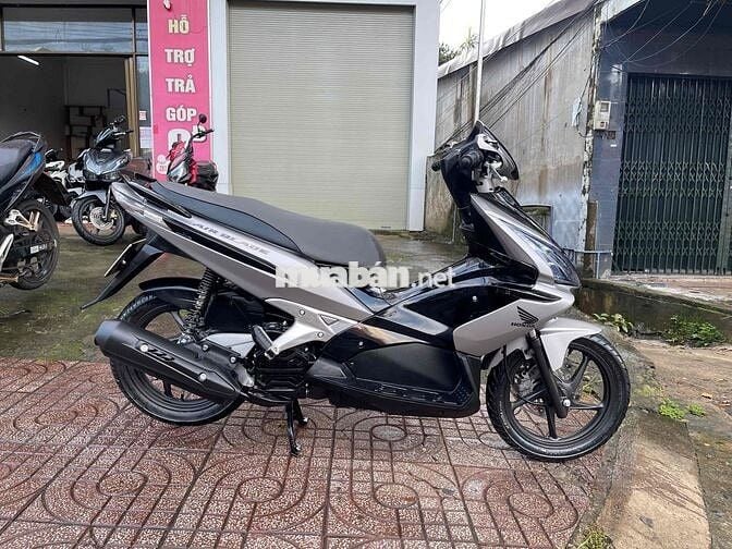 🌟Bán AirBlade.2010Fi.up Thái bạc đen xe phố🌟