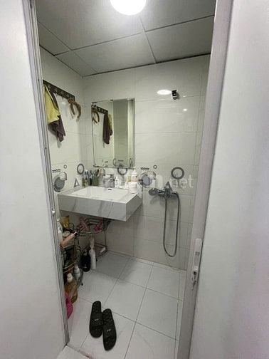 Bán nhà tầng 5 Phạm Ngọc Thạch, 5 phòng, 3 vệ sinh 