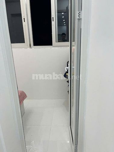 Bán nhà tầng 5 Phạm Ngọc Thạch, 5 phòng, 3 vệ sinh 