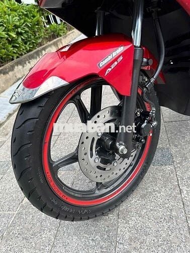 AirBlade 125cc 2022 màu đỏ biển Hà Nội siêu chất