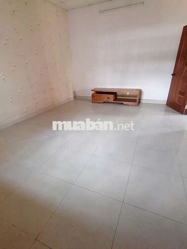 Cho thuê nhà gần Trường học Dĩ An