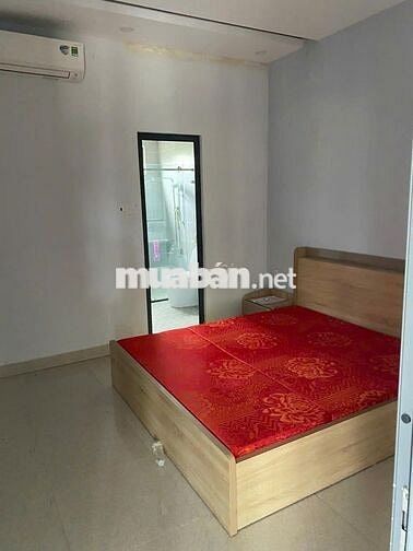 Cho Thuê Căn Villa  Sân Vườn - Hẻm 1/ 6m Ngay Chợ Cầu Sấu - Giá 10tr