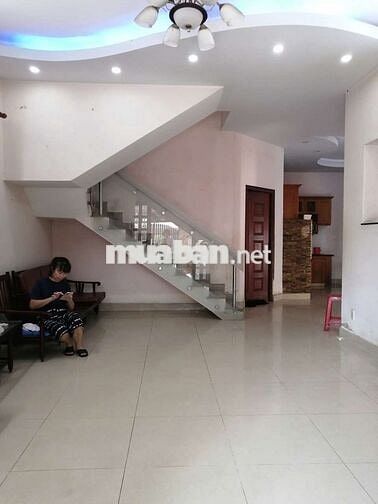 Cho thuê nhà gần Trường học Dĩ An