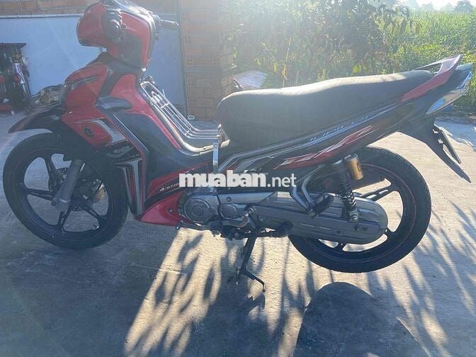 Xe đi cày 2 củ là có xe hãng chạy rồi giấy tờ hle