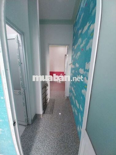 Nhà ở trêt+lầu. Dtsd 55m2, 01 p khách, 02 phòng ngủ, 02 wc, HXH