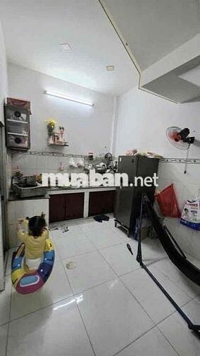 KẾ MT L.V.QUỚI, ĐƯỜNG XE HƠI, NHÀ ĐẸP MỚI Ở NGAY 80m2 sàn hơn 4 tỷ xíu