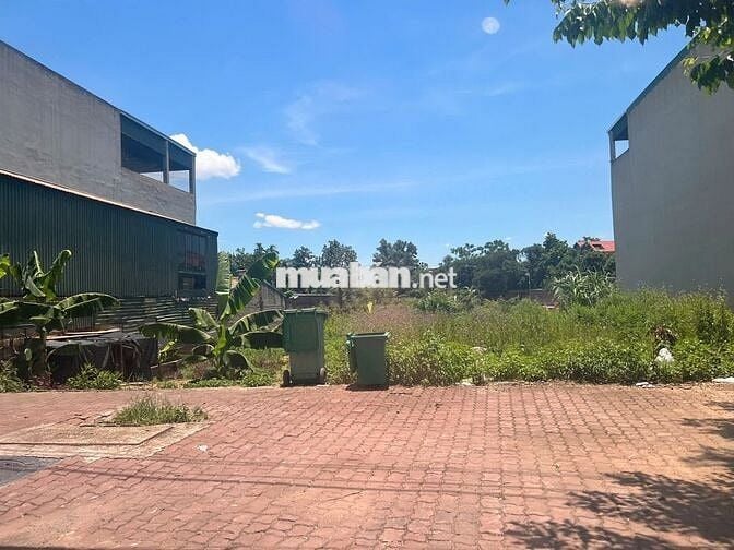 Bán lô đất trong TĐC Vai Réo, 100m2, đối diện CNC2, giá 39tr/m2 Bán lô đất trong TĐC Vai Réo, 100m2, đối diện CNC2, giá 39tr/m2