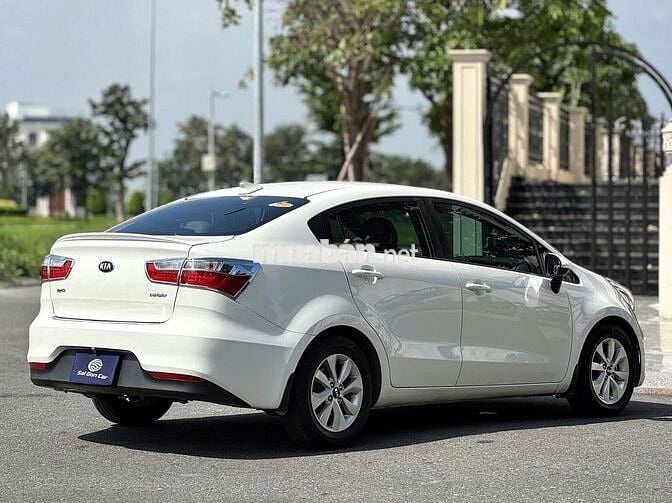 Kia Rio 2016 1.4 AT Sedan nhập Hàn, Lái cực mê