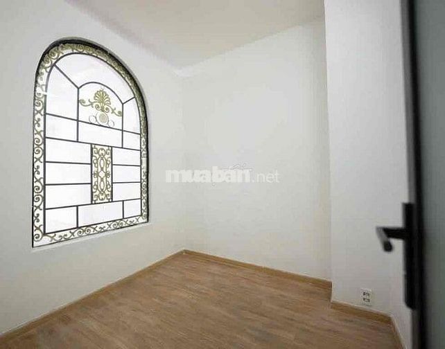 Cho Thuê Mặt Tiền - Quận 4 , Đường Hoàng Diệu , 5 tầng , 65tr/th