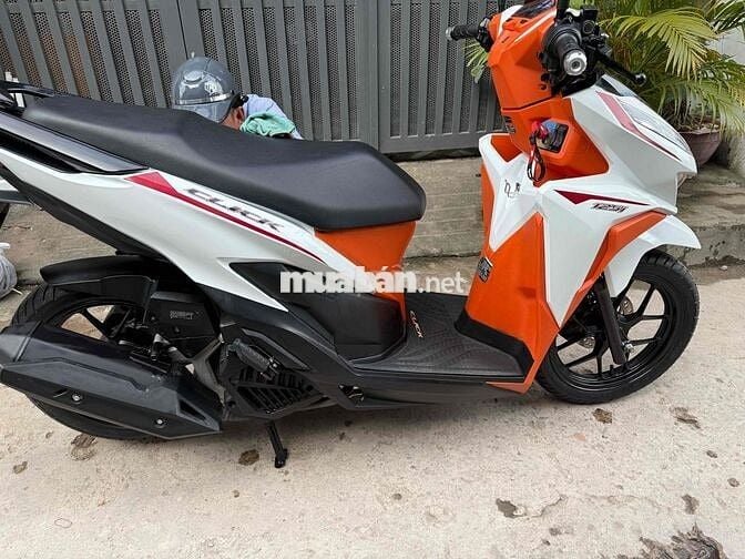 Click Thái 2021 xe đẹp máy zin êm đúng chủ 48tr5