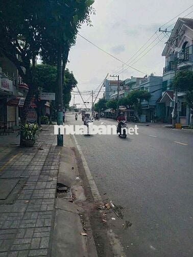 cần bán Đất và nhà Đường Nguyễn Thái Học gần nhà Nghỉ Hellen