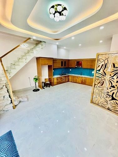 Chính Chủ Bán Nhà phường 11, Gò Vấp, 2 lầu, tặng full nội thất