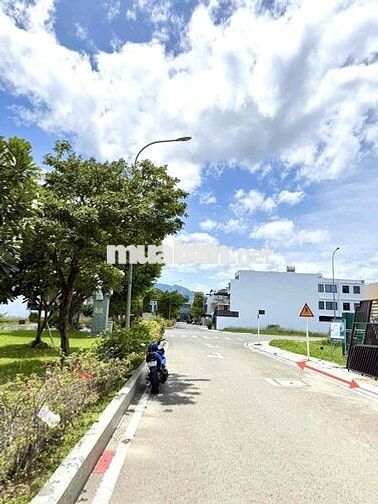 Bán lô đất đối diện công viên Mỹ Gia - Gói 7 giá 57.6tr/m2 bao hết.