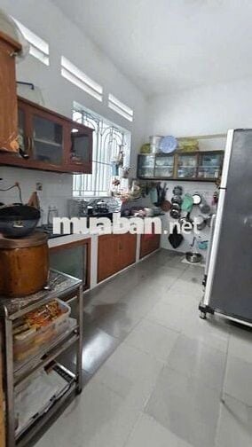 Bán nhà 70m2 Gần chợ Hiệp Bình