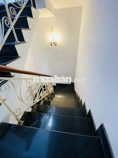 (13,7 tỷ)-2MT -khu BÀU CÁT-4,5x20m (90m2)-4 tầng mới đẹp-Full nội thất