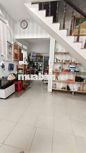 Bán nhà 70m2 Gần chợ Hiệp Bình