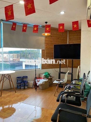 CHÍNH CHỦ CHO THUÊ VĂN PHÒNG TẦNG 8 – 100m² – FULL NỘI THẤT