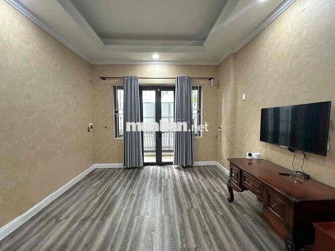 Cho thuê nhà khu D2D, P. Thống Nhất, sẵn nội thất