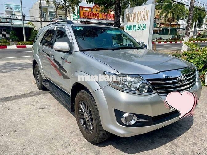 2015 2.7V 4x4 AT - 90000 km