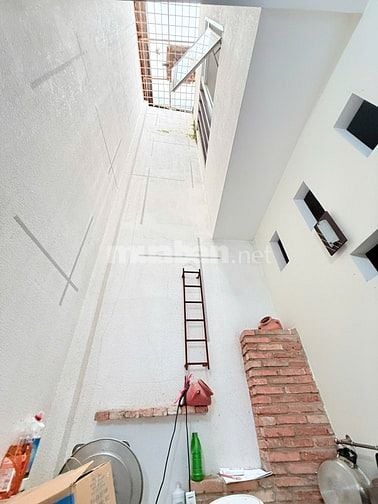 SIÊU NGON - HẺM NHỰA 6M 7C VÔ NHÀ - (4 x 22) SỔ VUÔNG VỨC - CHỈ 9.7 TỶ