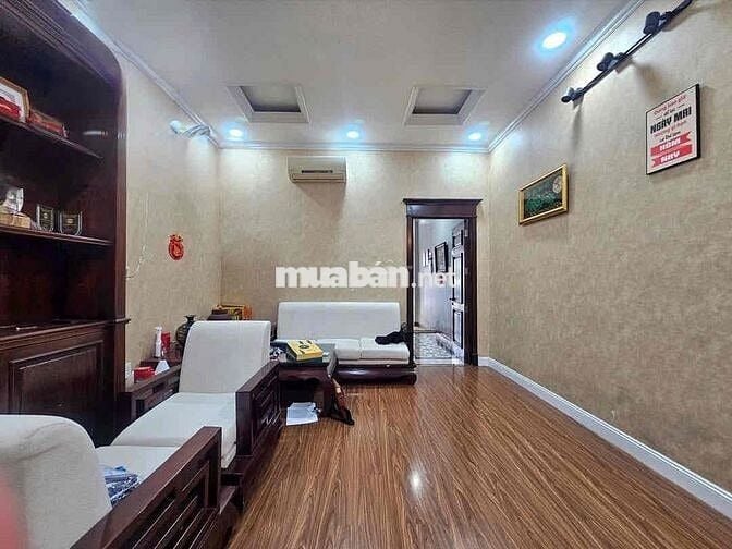 Cho thuê nhà khu D2D, P. Thống Nhất, sẵn nội thất