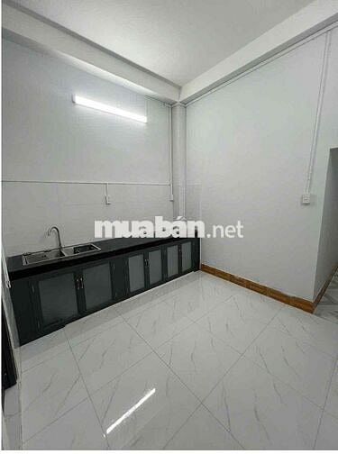 Cho Thuê Nhà Mới, Giá Còn Bớt hẻm xe hơi Tân Hải