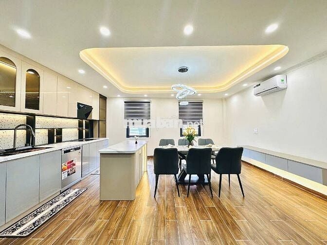 Nhà mặt phố khu vực Đại La 70m2, 6 tầng tm, giá nhỉnh 25 tỷ (có TL)