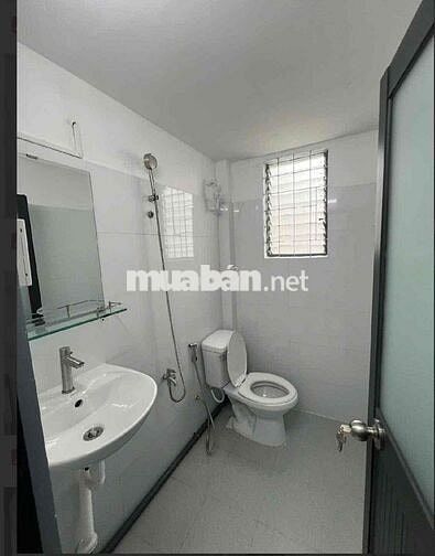 Cho Thuê Nhà Mới, Giá Còn Bớt hẻm xe hơi Tân Hải