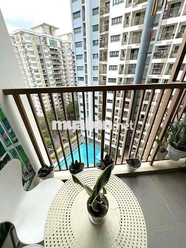 Cho thuê CH Topaz Twins Biên Hoà! 1pn, 1wc, view hồ bơi, tầng cao!