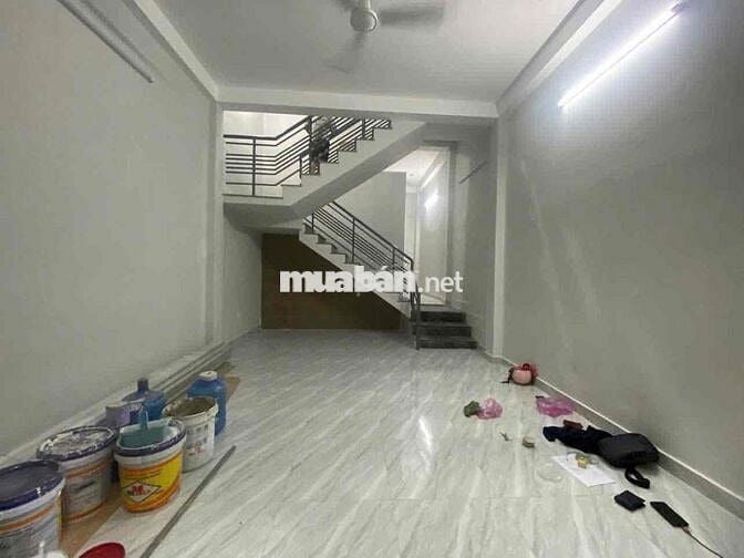 Cho Thuê Nhà Mới, Giá Còn Bớt hẻm xe hơi Tân Hải