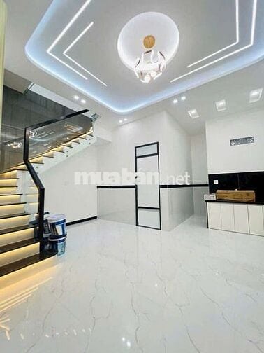 Bán nhà hẻm cạn sau căn mặt tiền Trần Hưng Đạo, phường Quy Nhơn