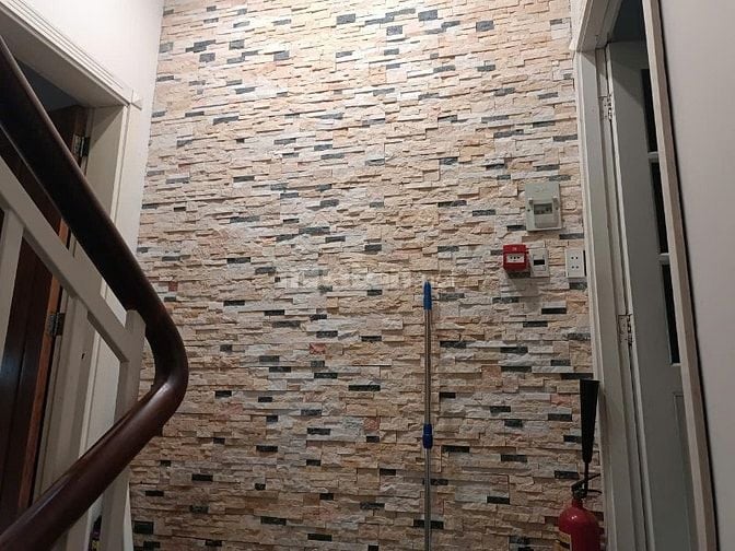 Chính chủ cho thuê tòa nhà 5 Tầng hơn 400m2, mặt tiền cực Vip Đồng Đen