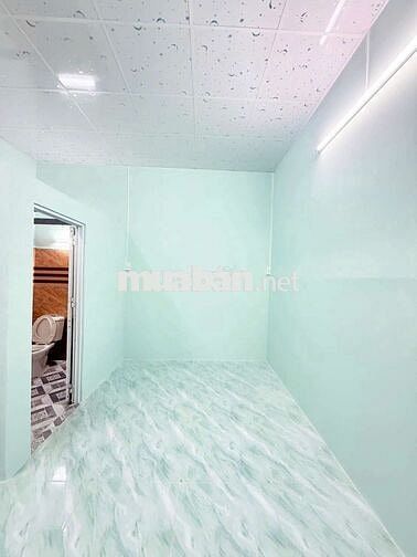 Bán nhà mặt tiền đường Hoàng Quốc Việt