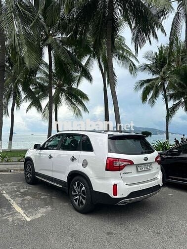 Kia Sorento 2.4 Premium ĐK 3/2020 Odo 12.000 km