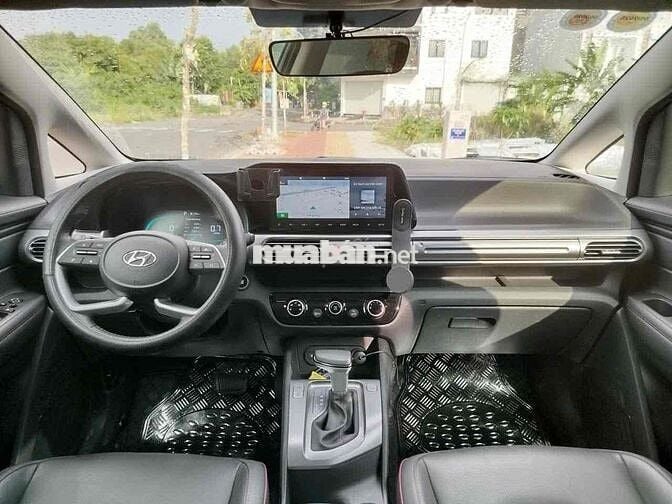 Hyundai Stargazer 2025 X 1.5 AT - 5000 km