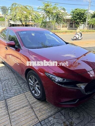 Mazda 3 2023 1.5L Luxury - 39950 km